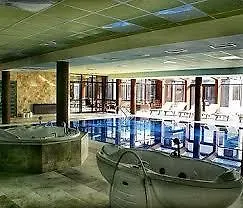 In Royal Aparthotel 3*